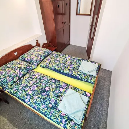 Riedlovka 2 By Interhome * Polubny